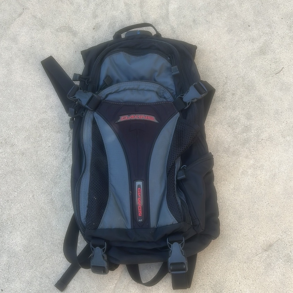 Dakine Nomad Pack 18L Hydration Backpack